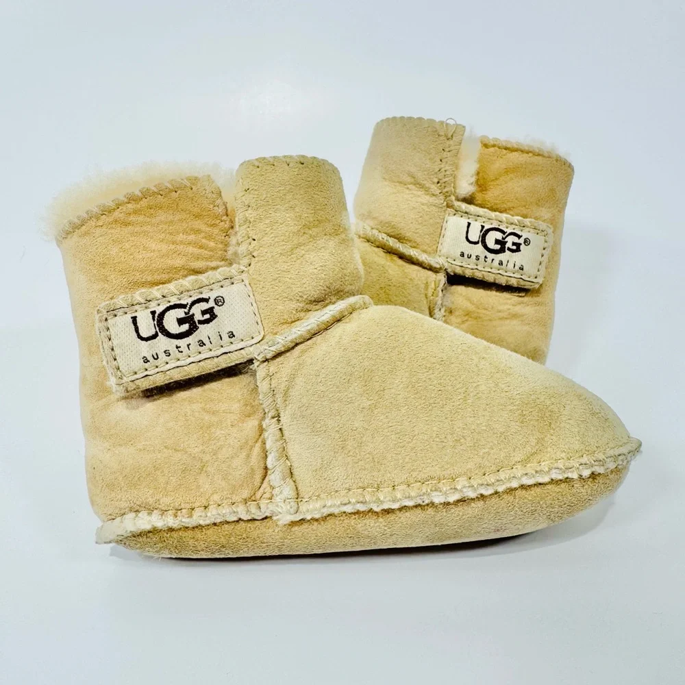 UGG Australia Baby Booties – Soft Sheepskin Comfort with Leather Upper & Outsole - Picture 10 of 14
